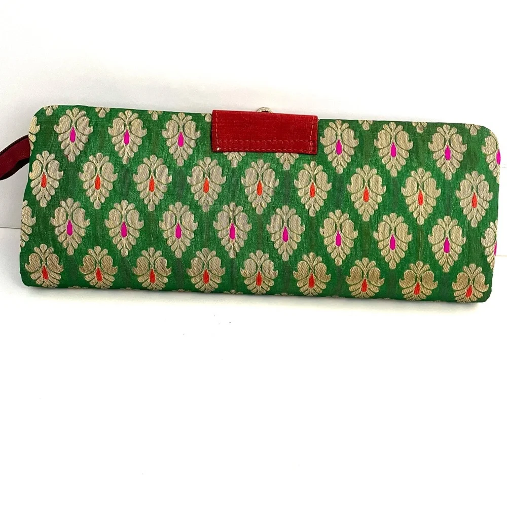 Clutch Bag with Zipper and Magnetic Button Closure Green Red Gold